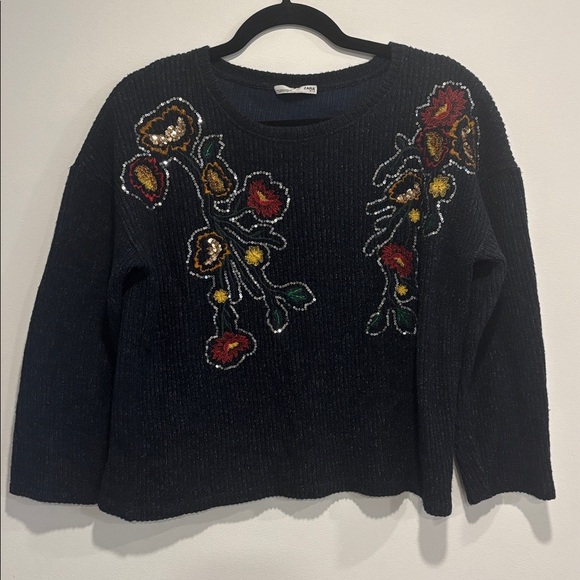 Zara Navy Sweater with Colorful Embroidery - Picture 3 of 11